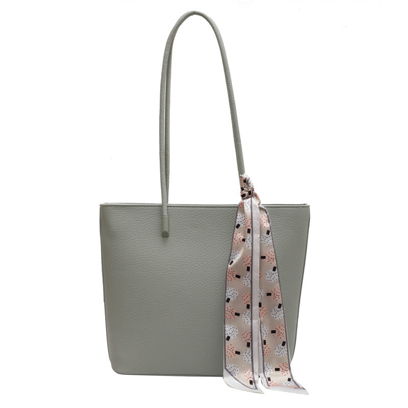 Large Capacity Women Summer Tote Bag in PU Material