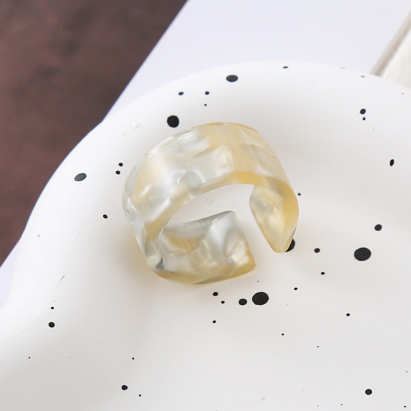 Women Fashion Multicolor Acrylic Geometric Ring - Stylish Accessory