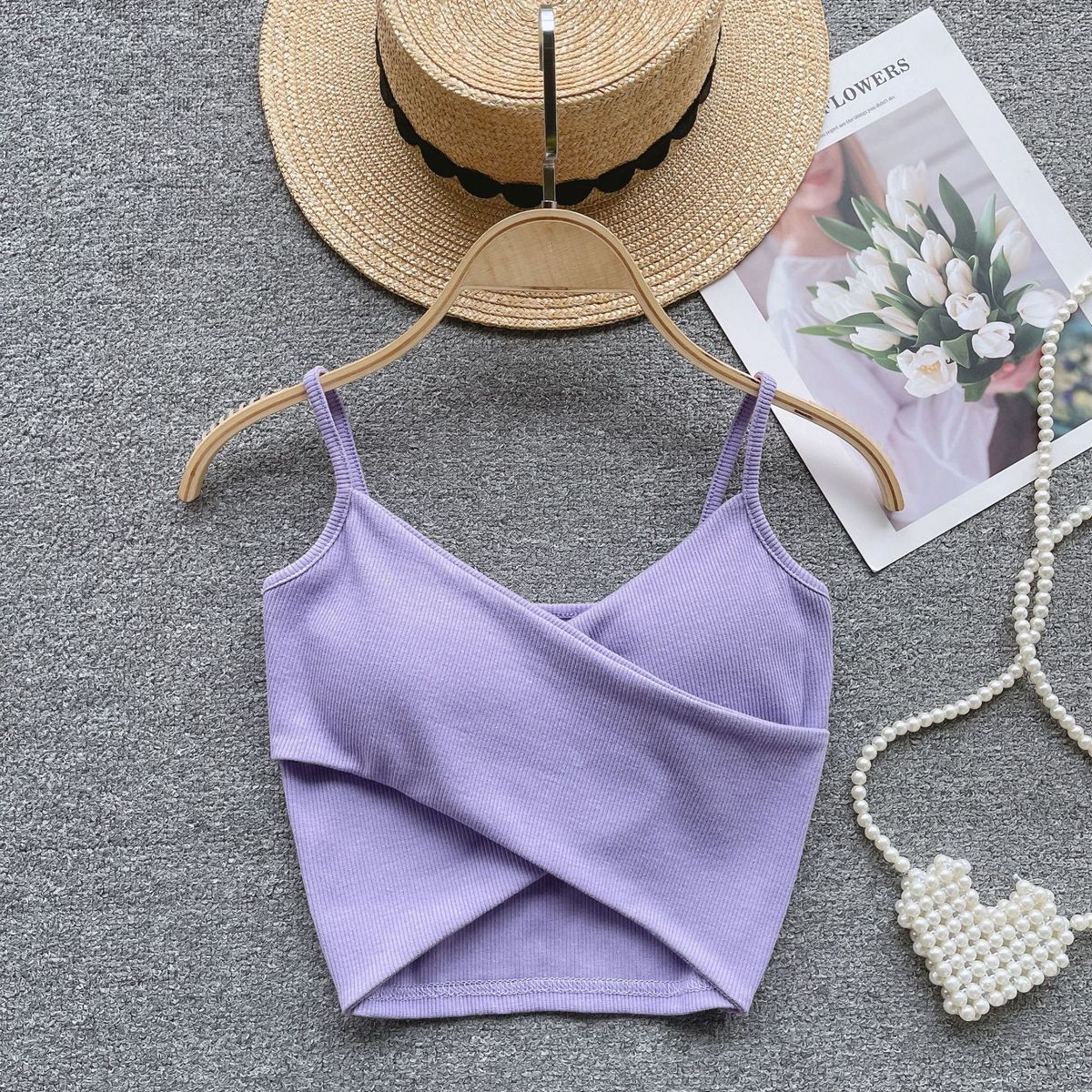 Camisola corta sexy de color liso con hilo cruzado para mujer