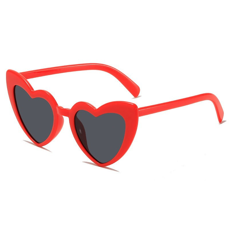 Retro Heart Shaped Sunglasses Resin Frame Literature and Art Style
