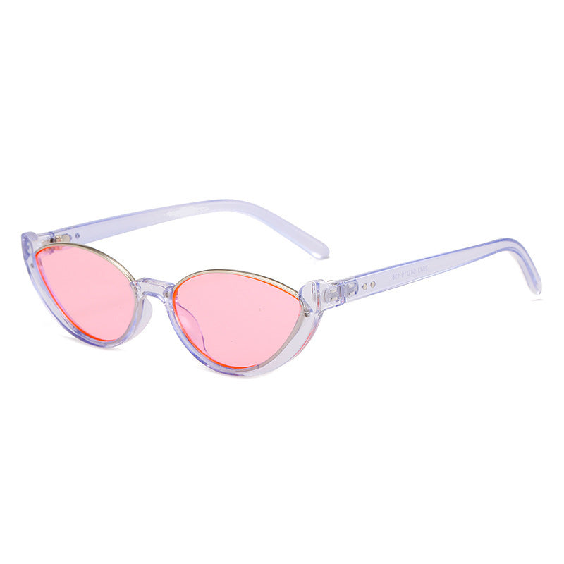 Trendy Cat Eye Sunglasses in Stylish Frames