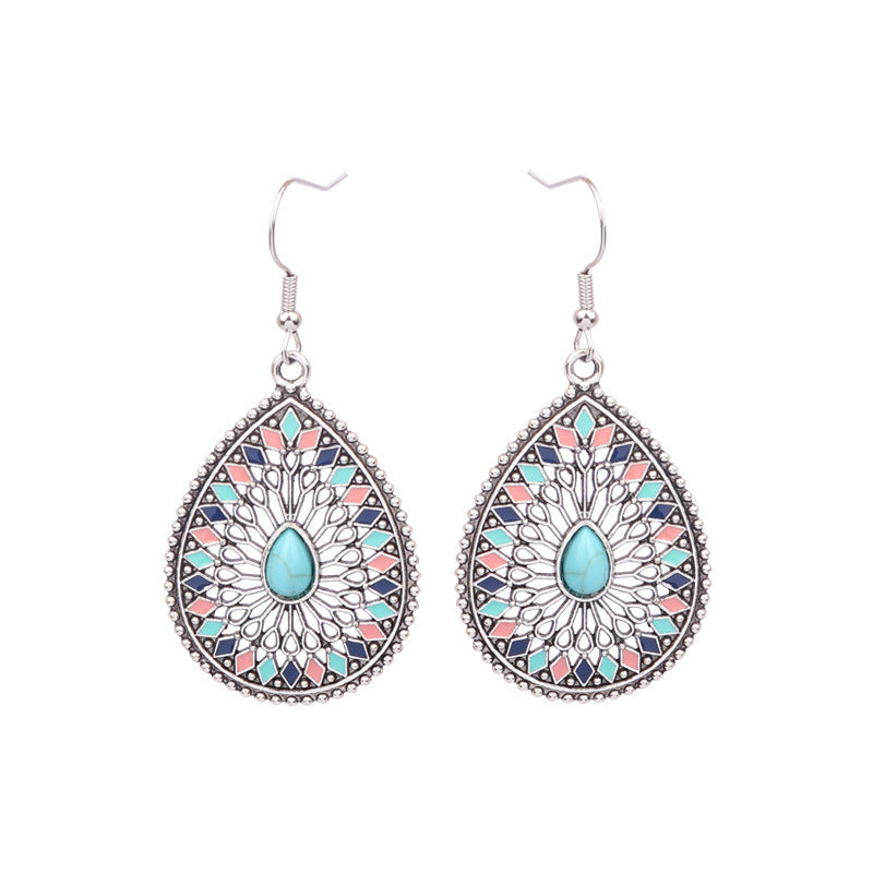 Boucles d'oreilles à pompons créatives de style ethnique bohème rétro
