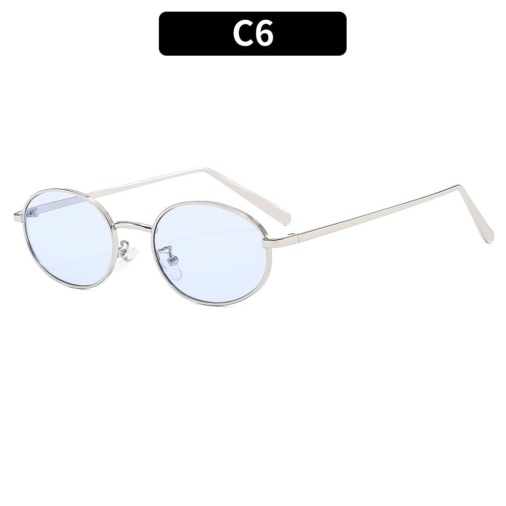 Gafas de sol ovaladas retro con montura metálica elegante