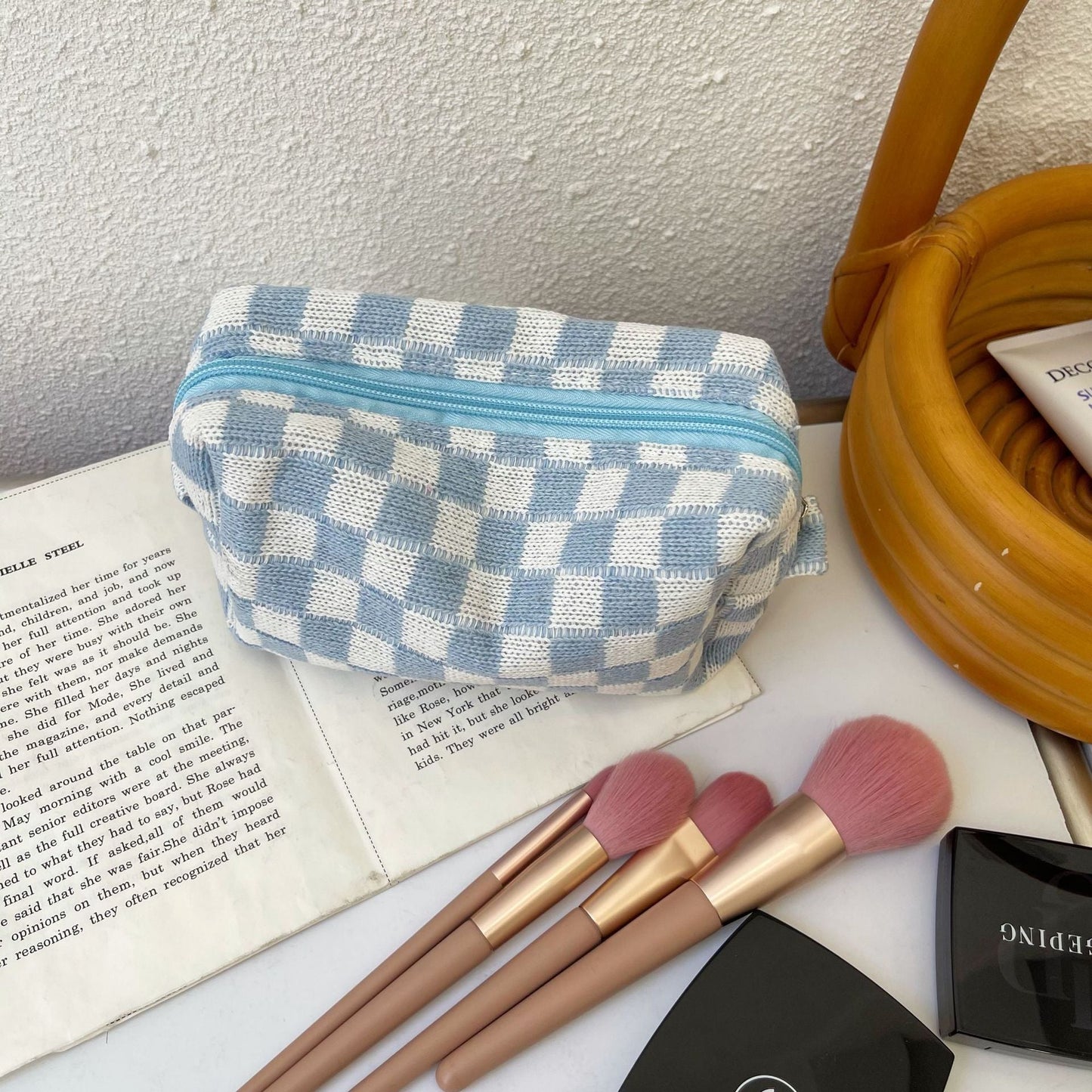 Bolsa de cosméticos de punto con cuadros coreanos en colores contrastantes