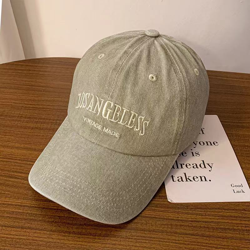 Gorra de béisbol de algodón lavado con letras bordadas