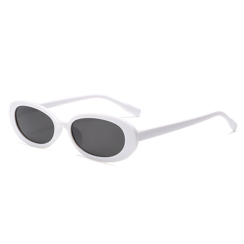 Gafas de sol retro ovaladas con montura pequeña