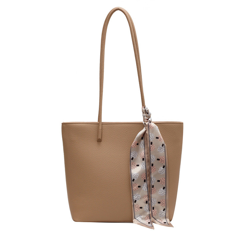 Large Capacity Women Summer Tote Bag in PU Material