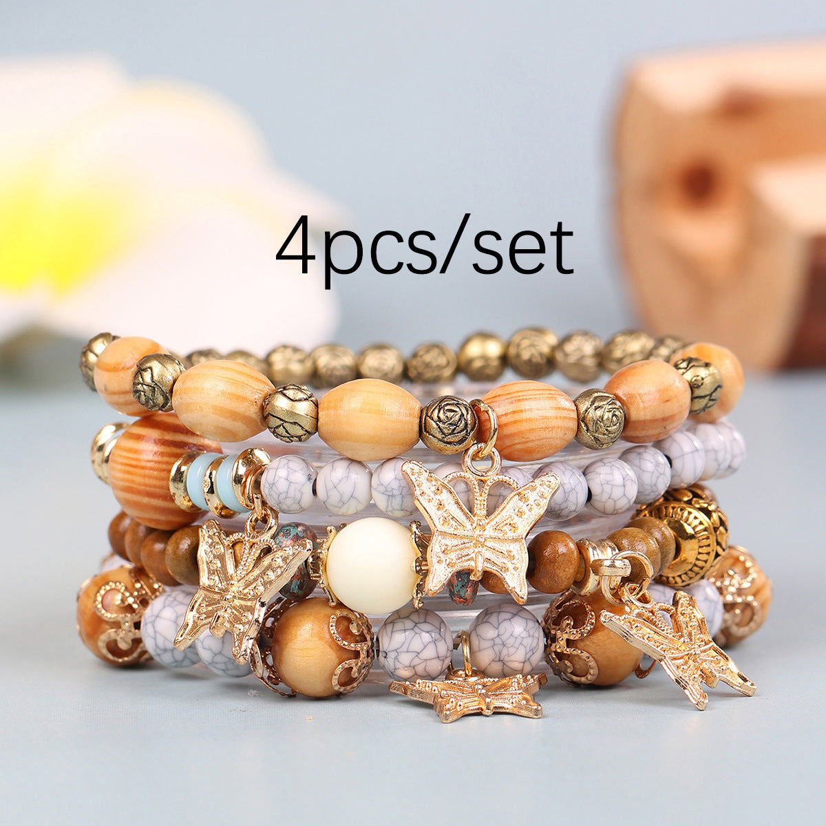 Pulsera multicapa con mariposas y cuentas estilo bohemio vintage