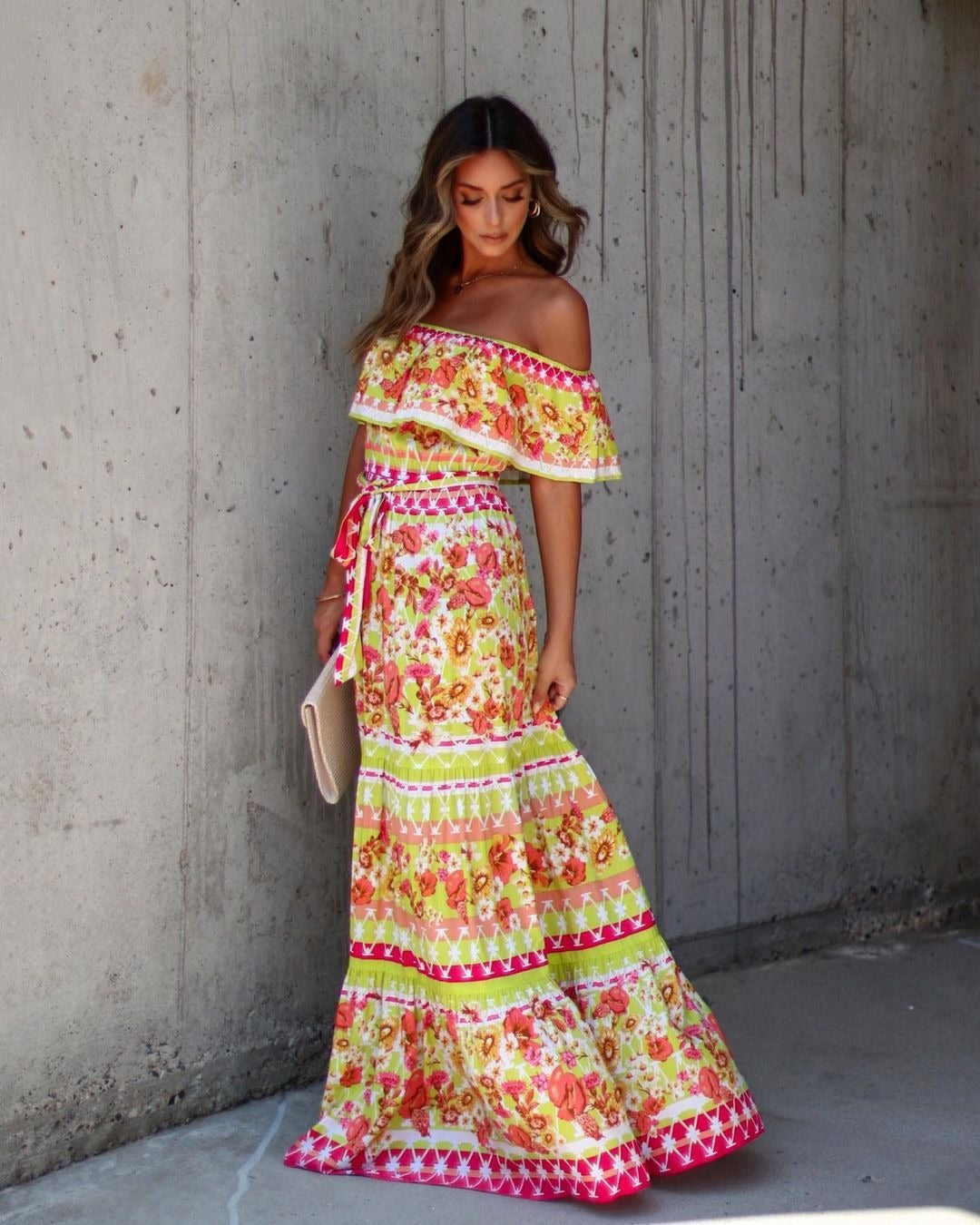 Robe longue d'été sexy style bohème à épaules dénudées et imprimé floral