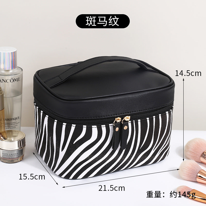 Bolsa de cosméticos de pata de gallo de moda en blanco y negro
