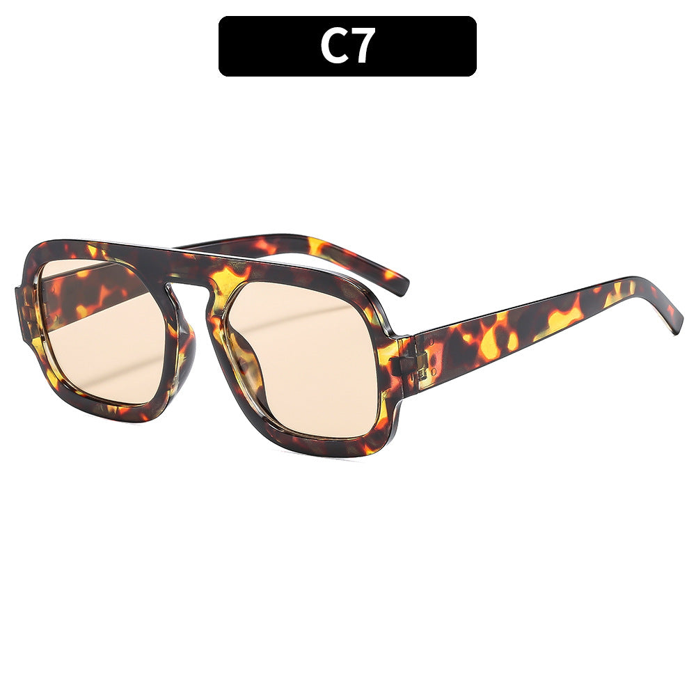 Gafas de sol de moda con montura cuadrada