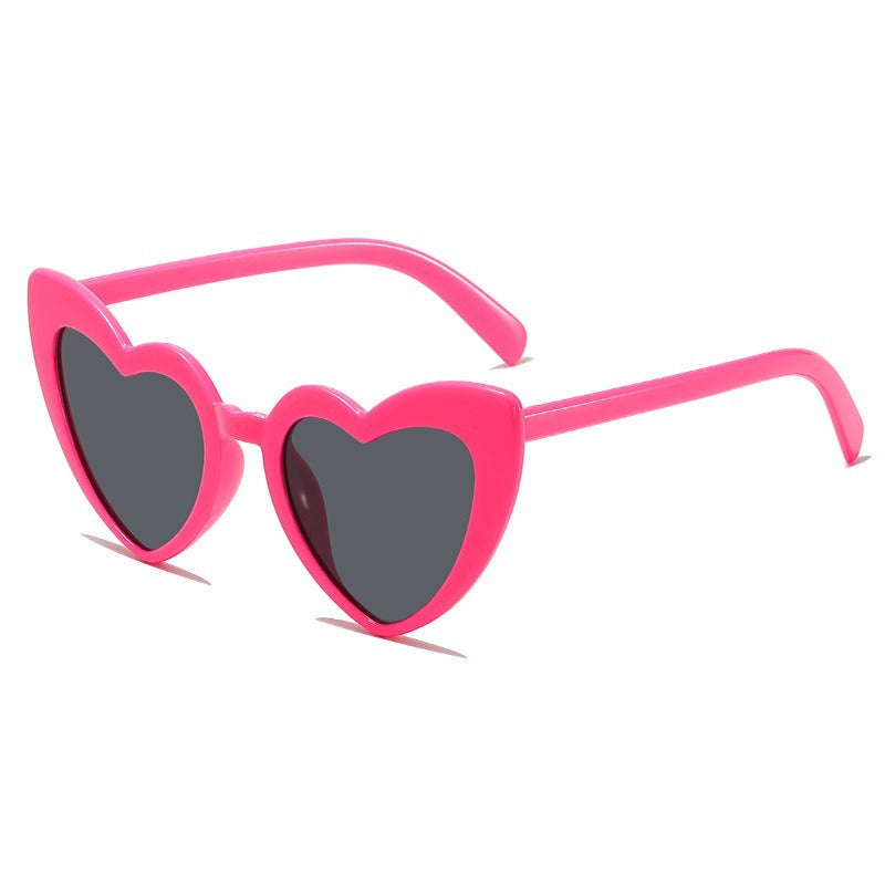 Retro Heart Shaped Sunglasses Resin Frame Literature and Art Style