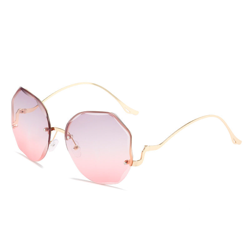 Gafas de sol sin marco con borde de arco metálico poligonal de moda
