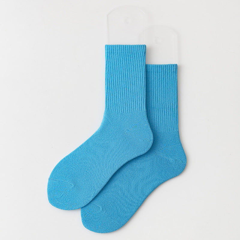 Calcetines casuales de algodón de color sólido para mujer
