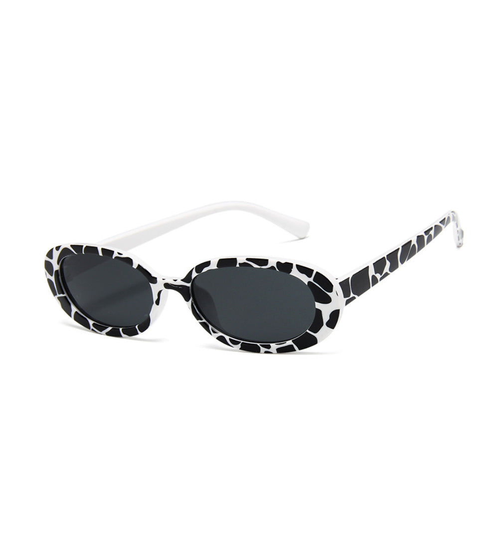 Gafas de sol retro ovaladas con montura pequeña