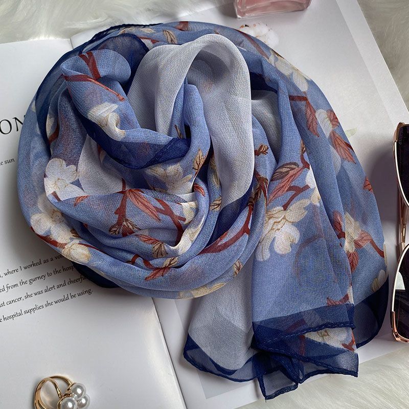 Bufanda de seda con estampado floral para mujer