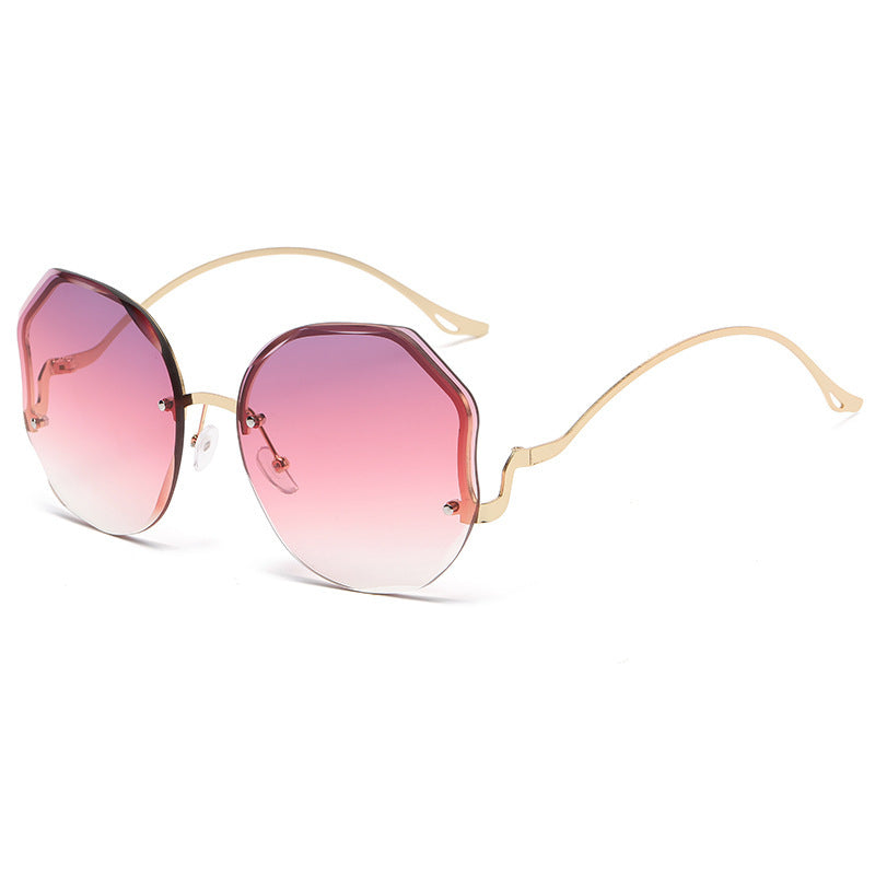 Gafas de sol sin marco con borde de arco metálico poligonal de moda