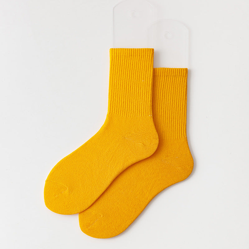 Calcetines casuales de algodón de color sólido para mujer