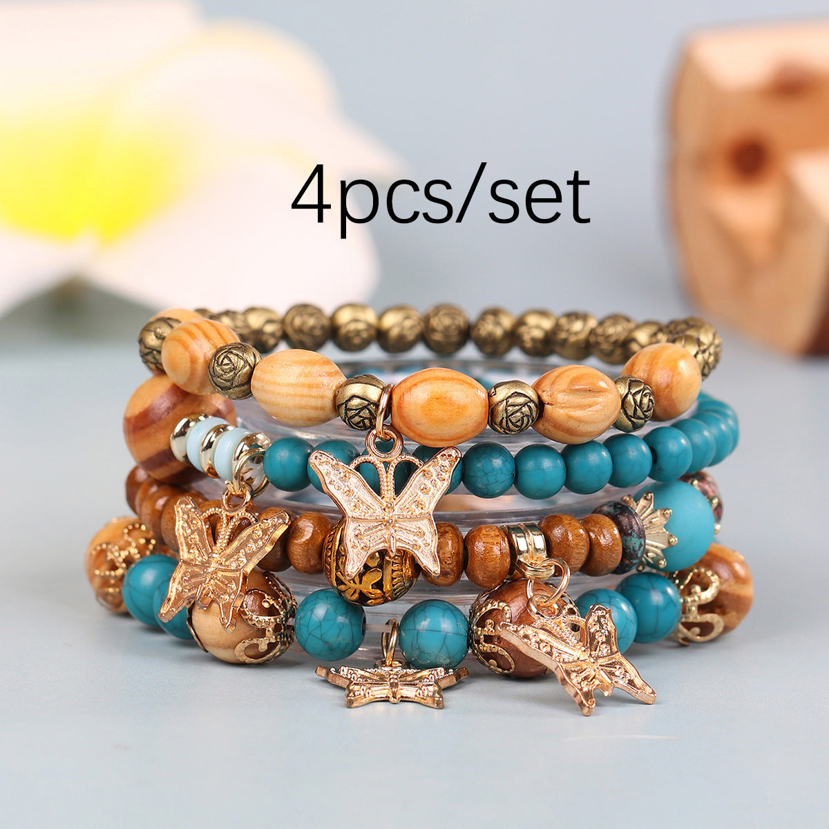 Pulsera multicapa con mariposas y cuentas estilo bohemio vintage