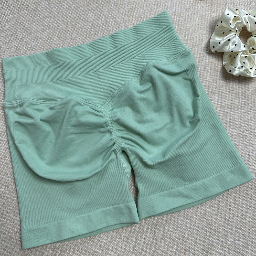 Short de yoga sans coutures élastique et décontracté pour femme