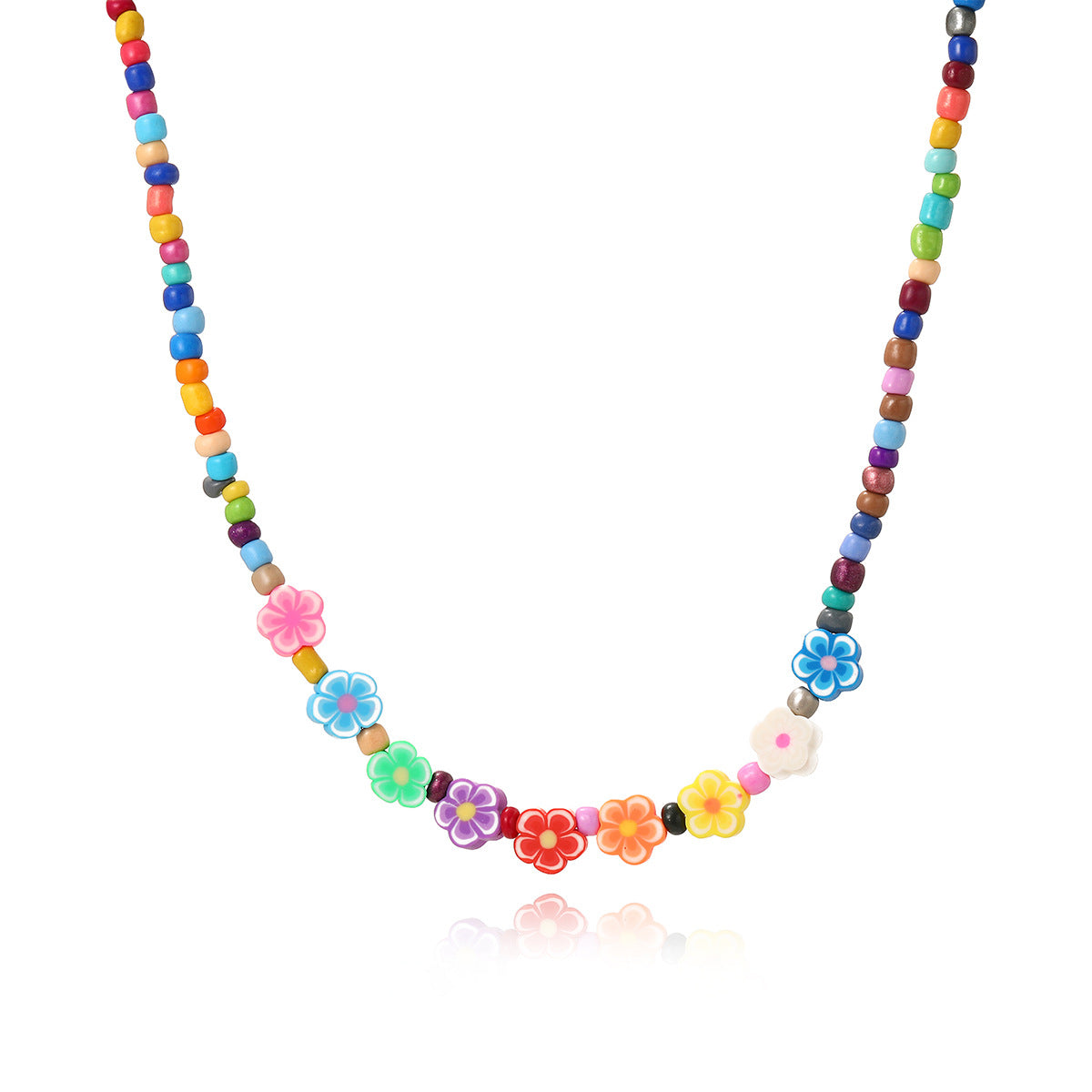Collar bohemio sencillo de cuentas coloridas