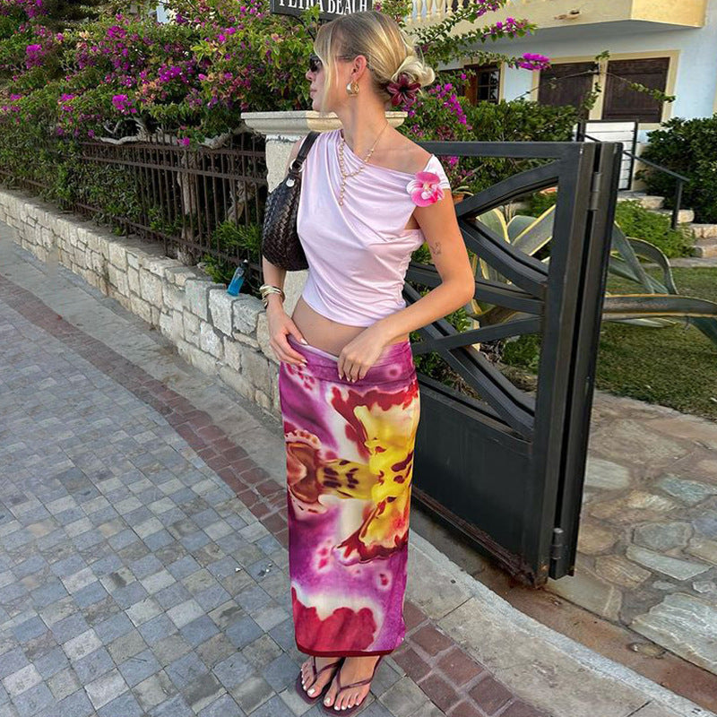 Conjunto de top y falda sin mangas con contraste de color y estampado floral