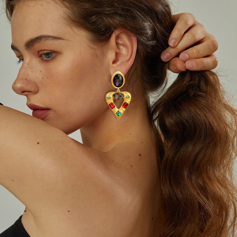 Pendientes bohemios de diamantes de imitación en forma de corazón para mujer
