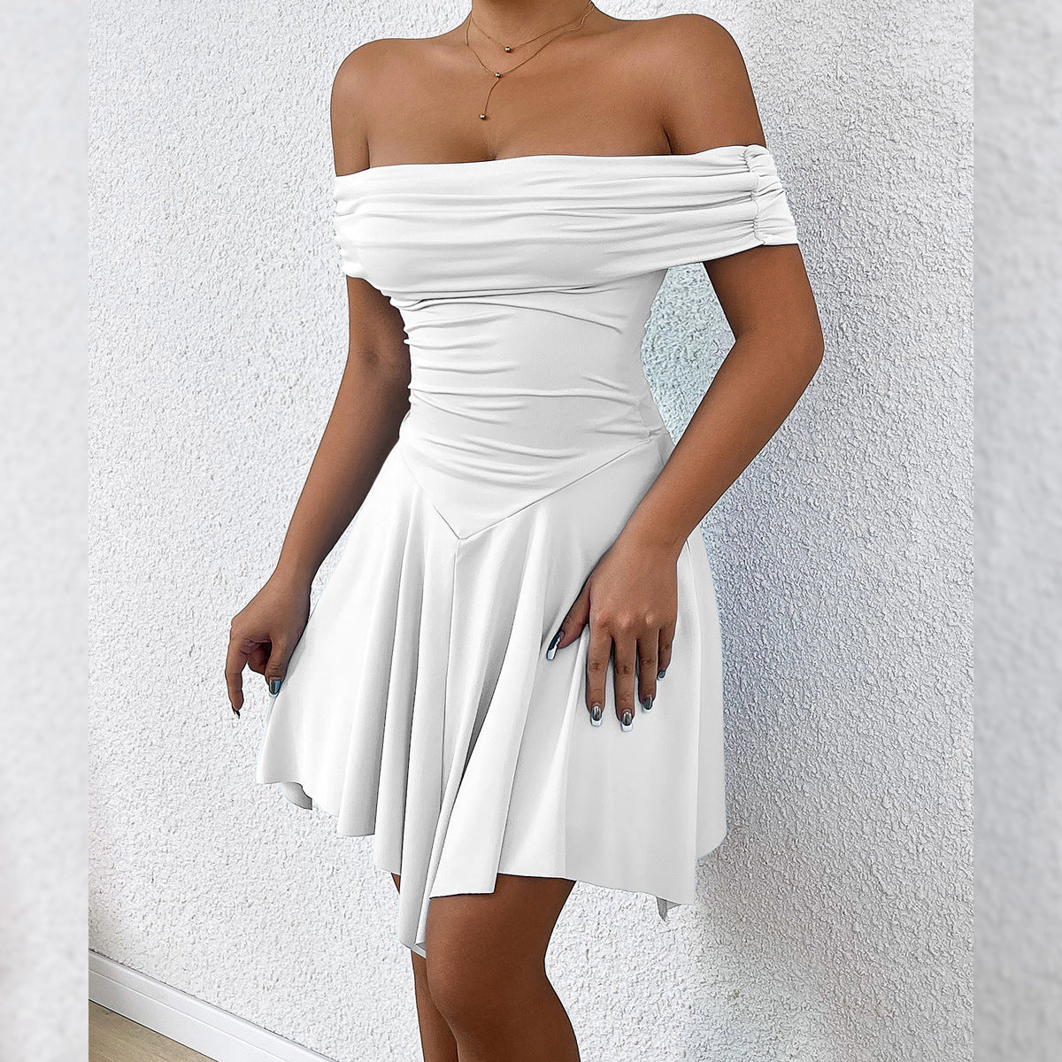 Women Fashion Solid Color Shoulder Irregular Dress in Gourmet Milk Silk
