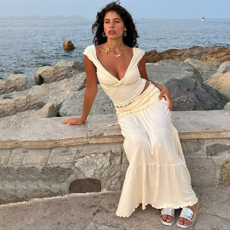 Women Elegant Solid Color V-Neck Sleeveless T-Shirt and Pleated Skirt Set