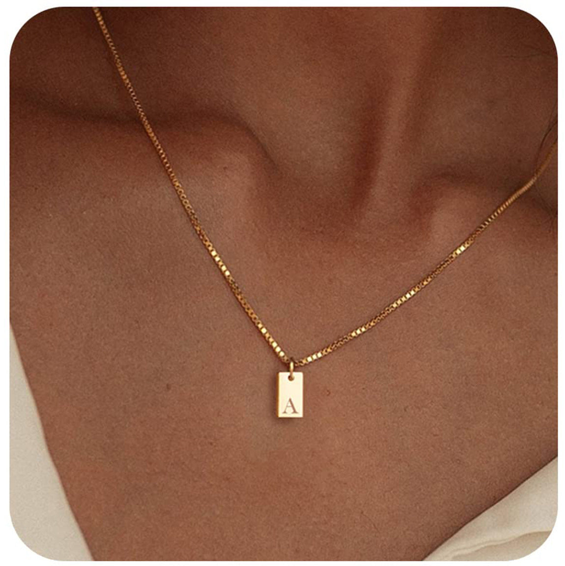 Collar con colgante de letra inglesa sencilla a la moda para mujer