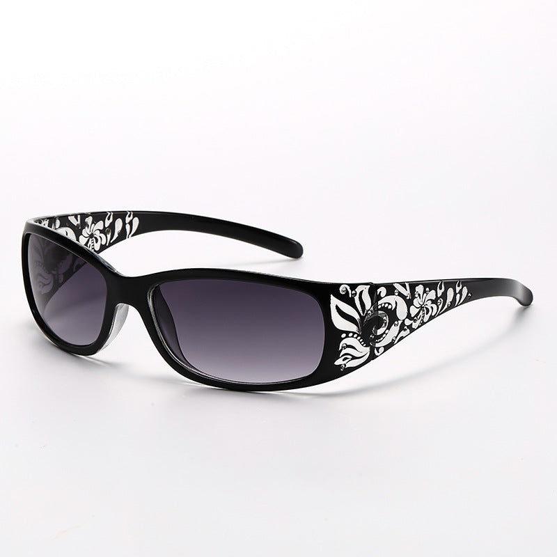 Gafas de sol con montura hueca y degradado para mujer, estilo retro, ovaladas, para PC.