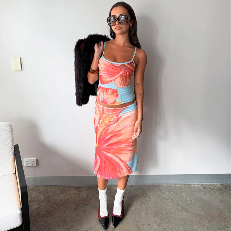 Women Floral Printed Sleeveless Two-Piece Skirt Set in Polyester and Spandex