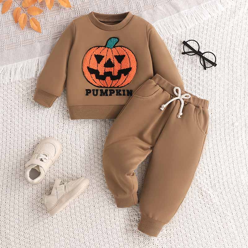 Chándal bordado con calabaza de Halloween para niños pequeños