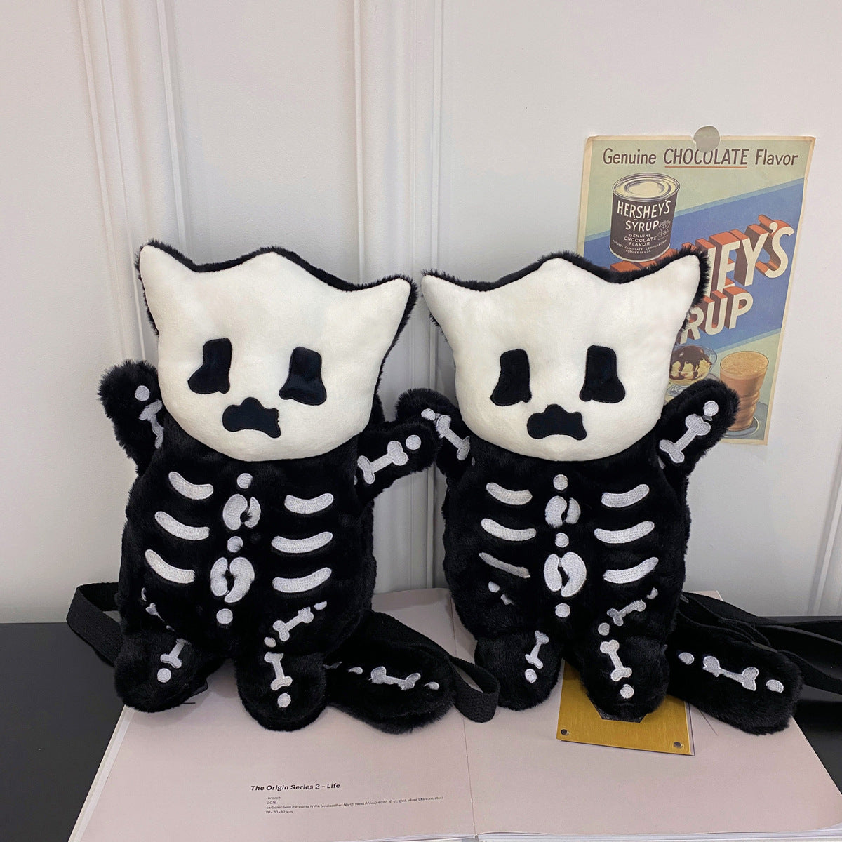 Bolso de hombro de peluche con calavera gótica de Halloween