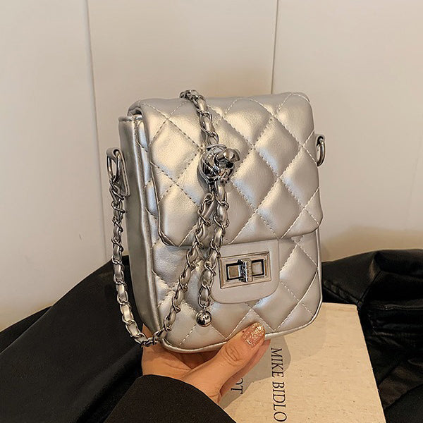 Mini bolso bandolera con bordado romboidal de verano