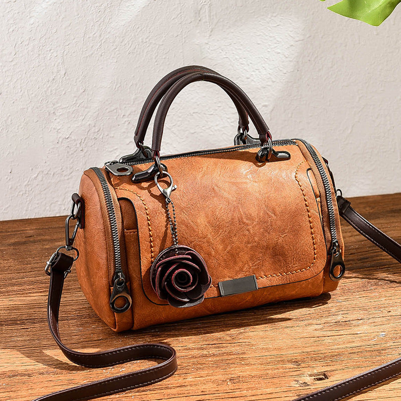 Bolso de mano retro con colgante de flor pequeña de color sólido para mujer