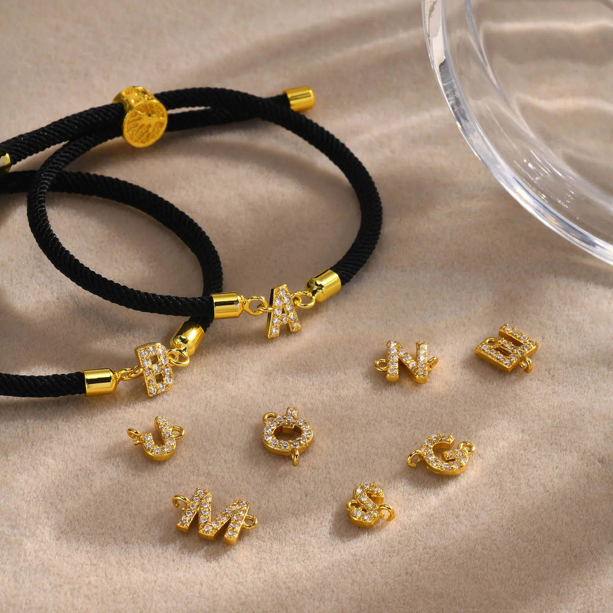 Pulsera ajustable con alfabeto de diamantes de imitación de moda 26