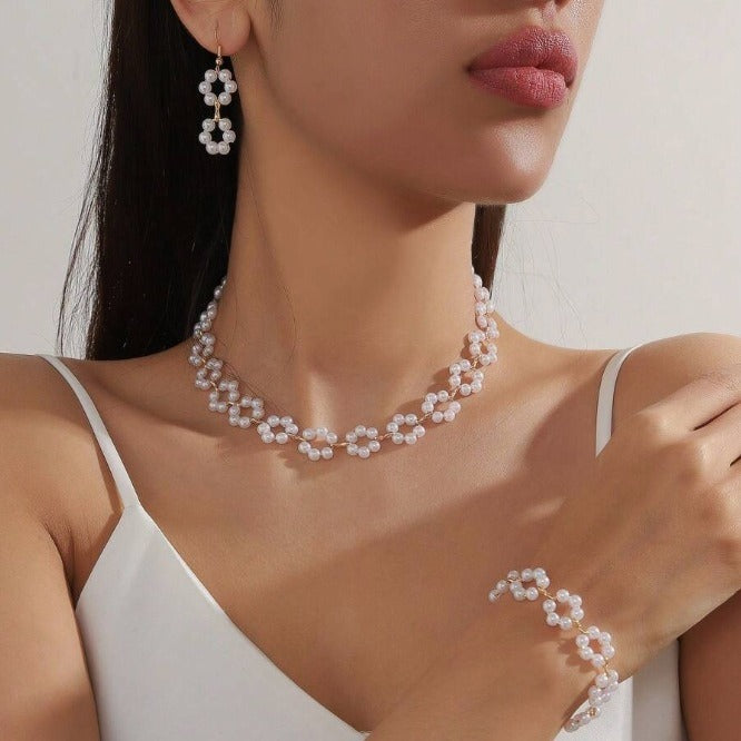 Elegant Pearl Necklace Bracelet Earrings Three-Piece Set - Fashion Jewelry for Women