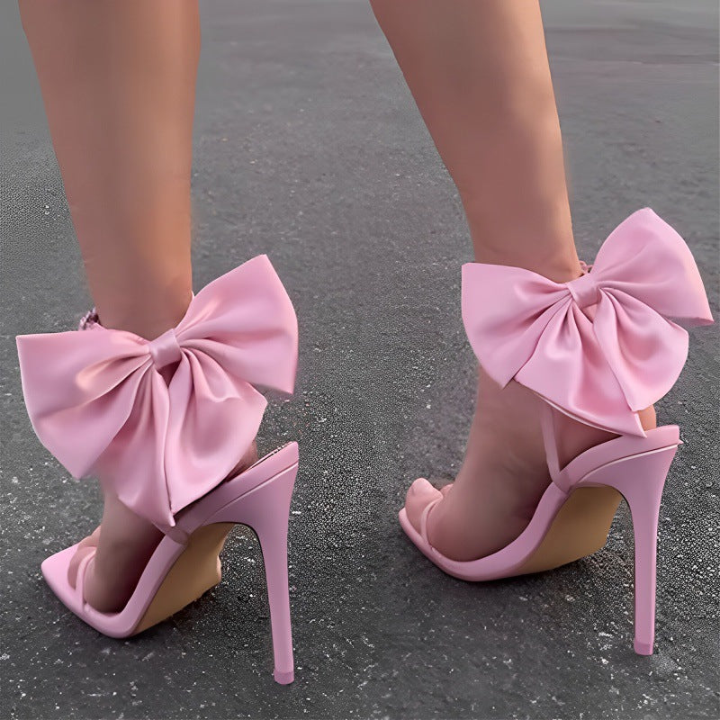 Talons hauts élégants à nœud papillon de couleur unie pour femmes