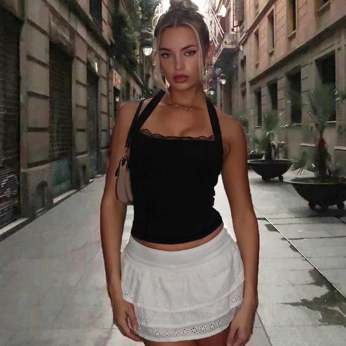 Women Fashion Sexy Halter-Neck Backless Lace-Up Crop Top