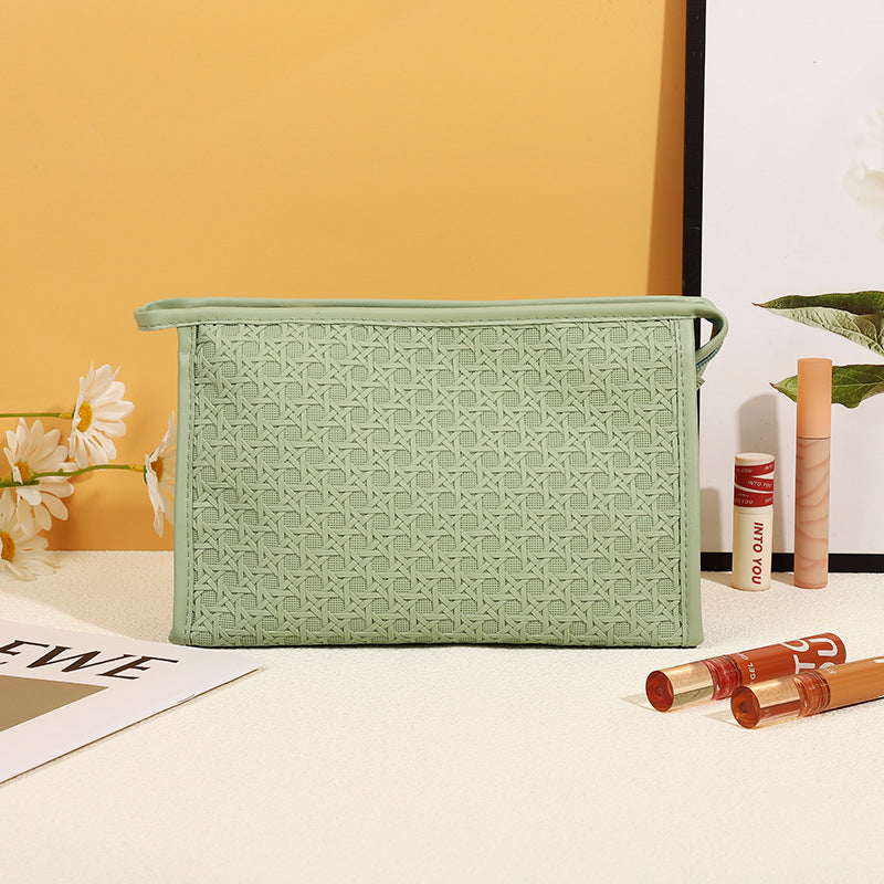 Bolsa de cosméticos sencilla de cuero de color sólido