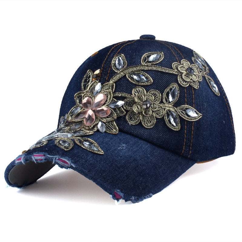 Casquette pare-soleil en soie dorée et diamant pour femme