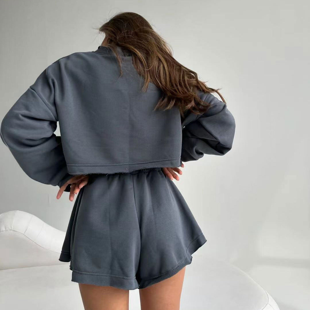Conjunto de top corto de manga larga de color liso informal a la moda para mujer