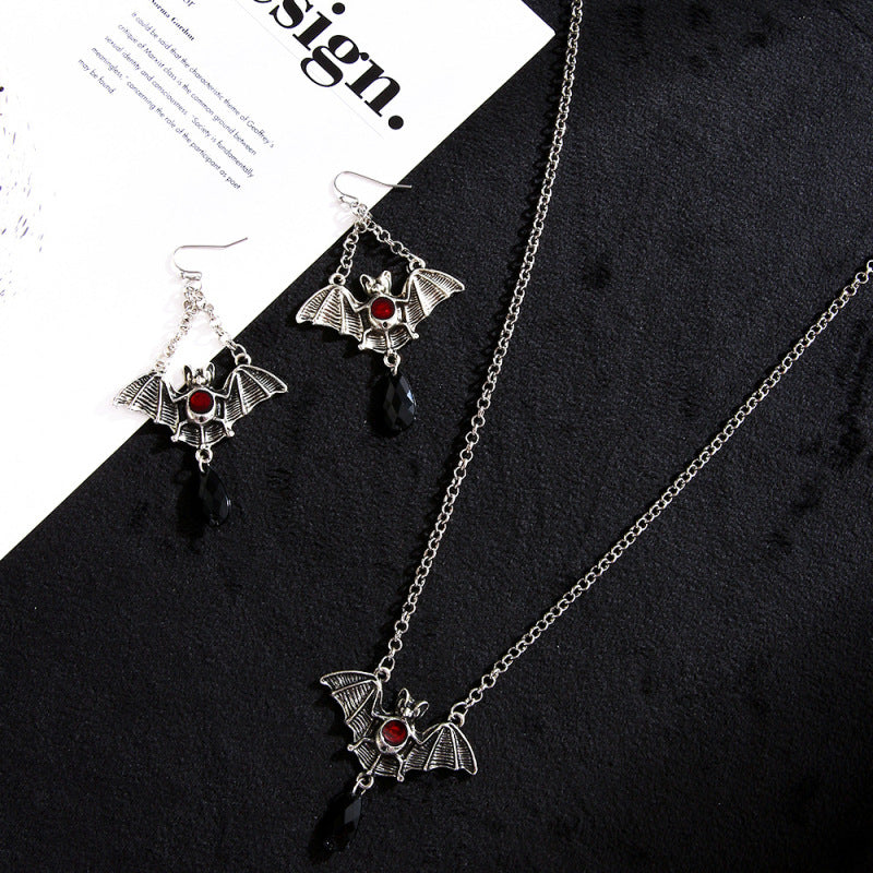 Women Gothic Halloween Bat Necklace Earrings Set