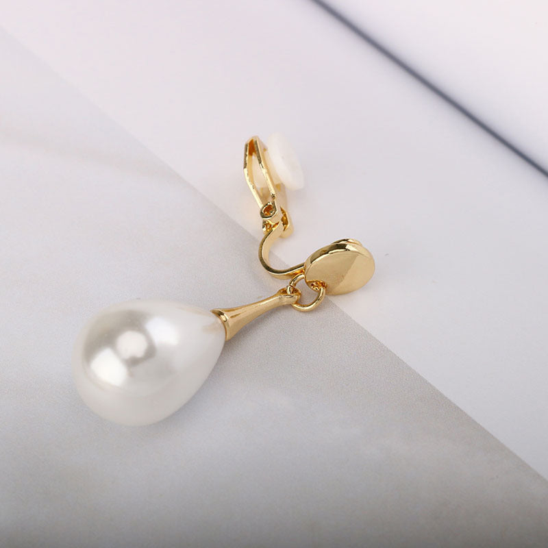 Women Simple Elegant Pearl Ear Clip