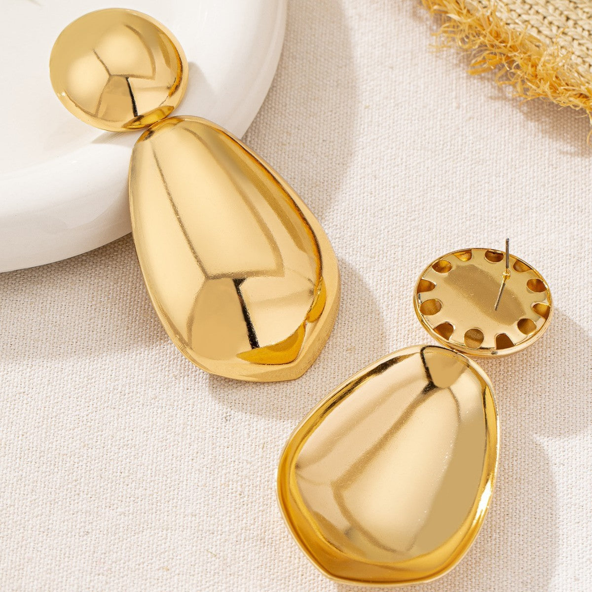 Women Retro Geometric Water Drop Earrings Alloy Stylish Vintage Jewelry