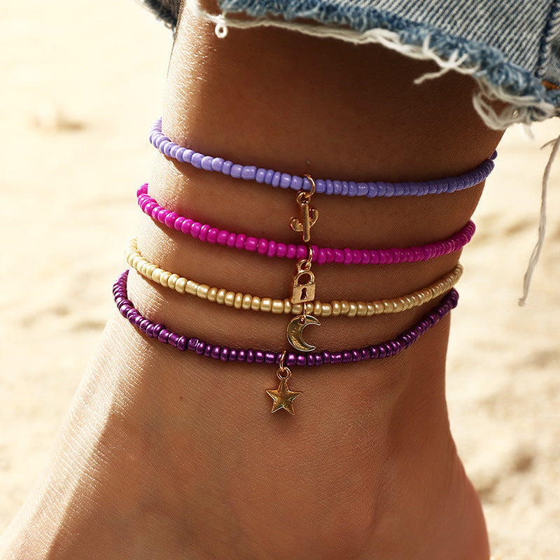 Conjunto de tobilleras con candado bohemio, estrella creciente y cactus