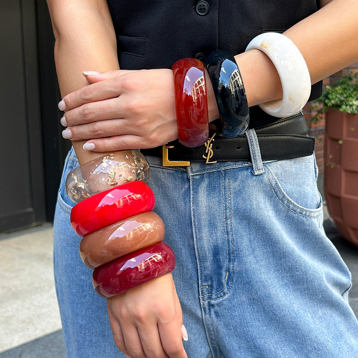 Women Fashion Exaggerated Translucent Acrylic Bracelet