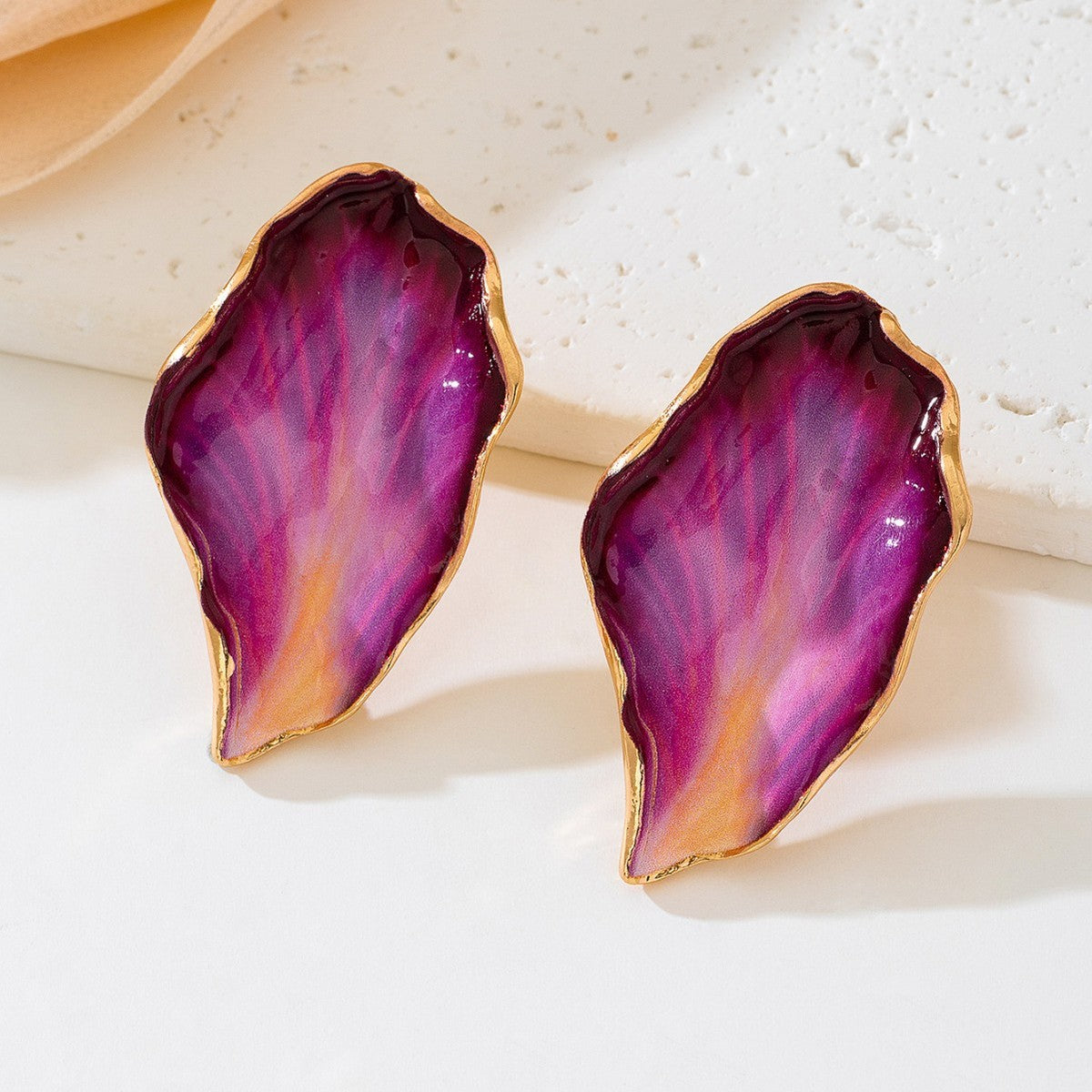 Pendientes geométricos plisados irregulares retro - Aleación, estilo natural, coloridos