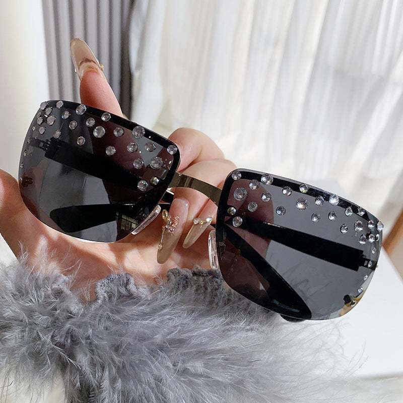 Gafas de sol de montura grande con degradado de diamantes de imitación a la moda para mujer